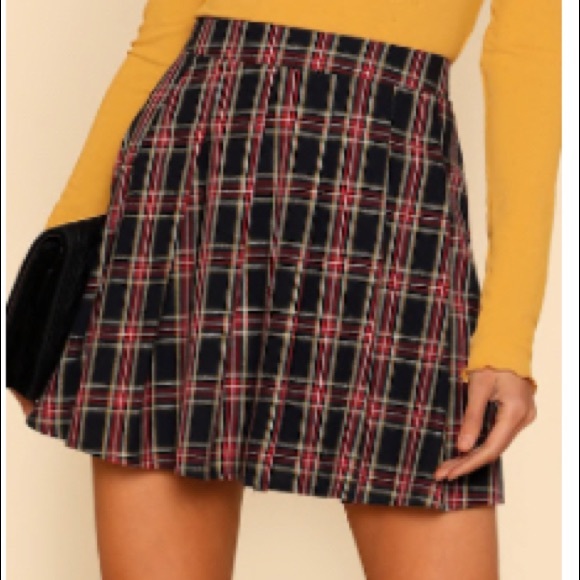 Plaid skirt - Picture 2 of 2